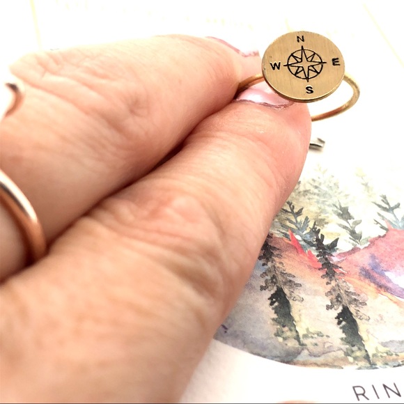 Francesca’s Compass Ring NWT - Picture 6 of 7